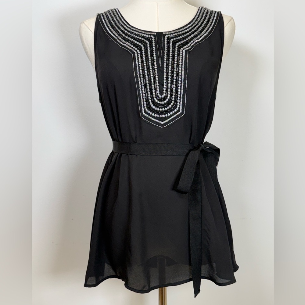 19 Cooper Semi Sheer Black Beaded Embroidered Sleeveless Top Womens Size Medium